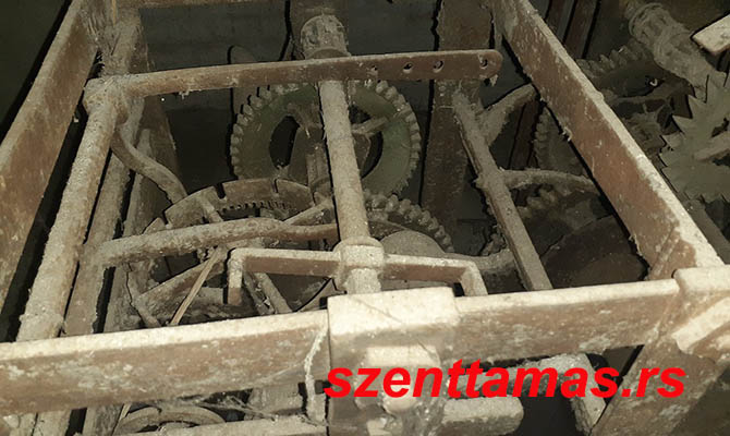 Új óra kerül a szenttamási templomtoronyba